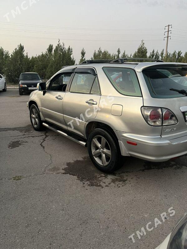 Lexus RX 300 1999 - 140 000 TMT - Гурбансолтан Едже - img 7