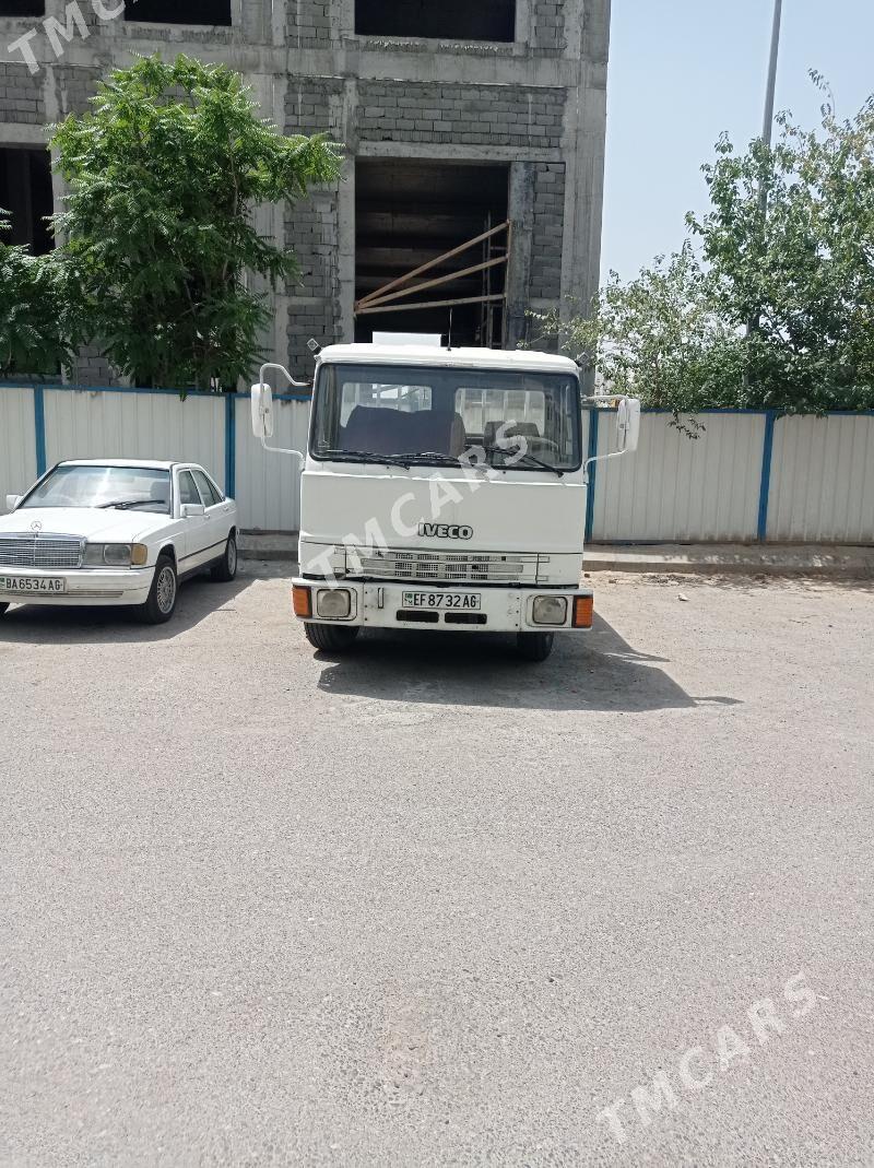 Iveco EuroCargo 2003 - 100 000 TMT - Бедев - img 3