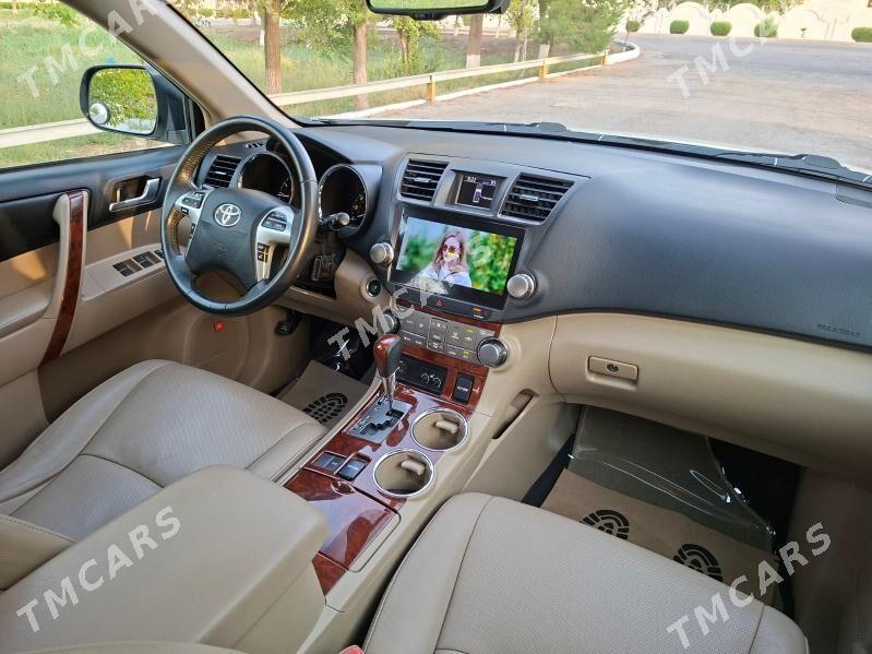Toyota Highlander 2011 - 380 000 TMT - Türkmenabat - img 6
