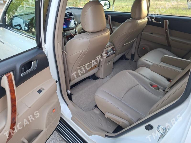 Toyota Highlander 2011 - 380 000 TMT - Türkmenabat - img 3