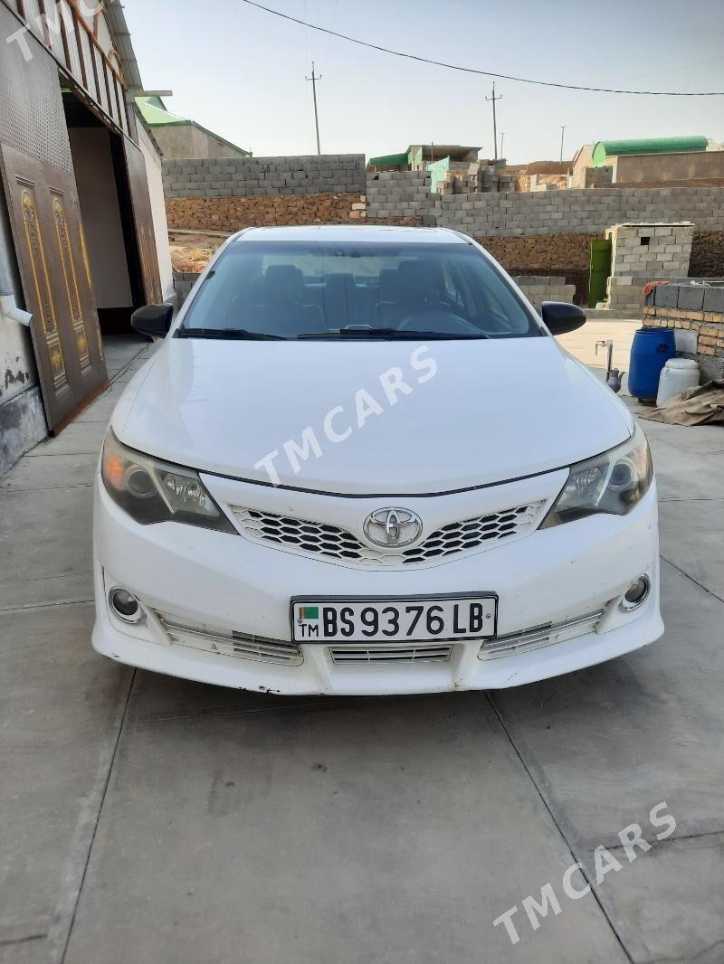Toyota Camry 2012 - 250 000 TMT - Magdanly - img 3