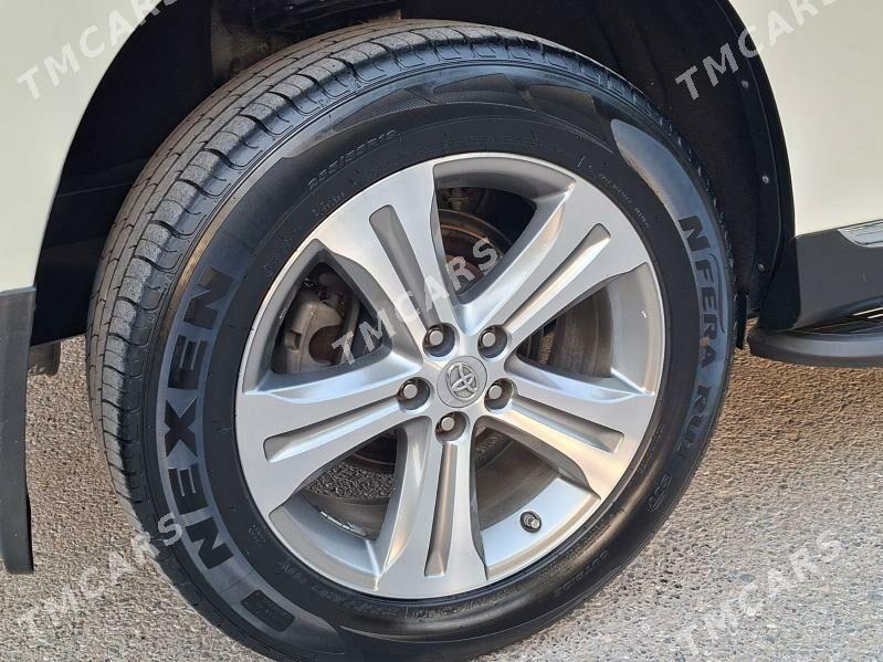 Toyota Highlander 2011 - 380 000 TMT - Türkmenabat - img 1