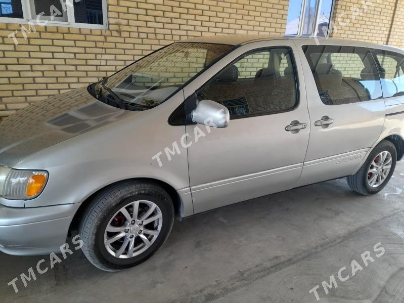 Toyota Sienna 2001 - 150 000 TMT - Sakarçäge - img 2