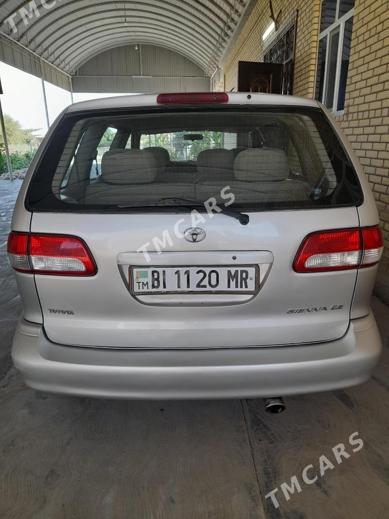 Toyota Sienna 2001 - 150 000 TMT - Sakarçäge - img 4