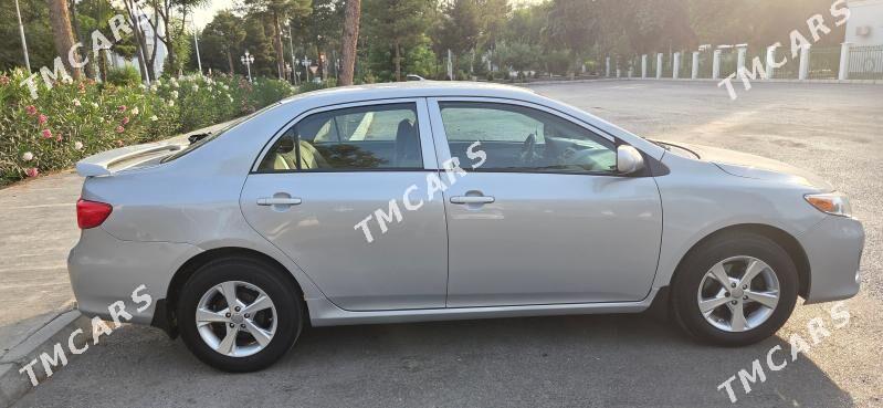 Toyota Corolla 2012 - 182 000 TMT - Кëши - img 3