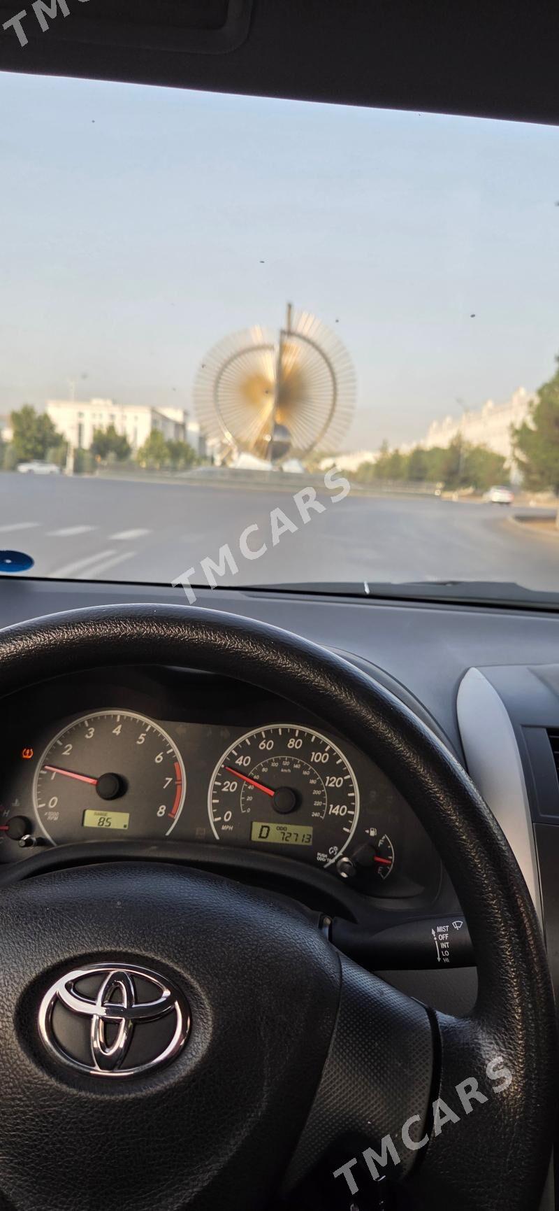 Toyota Corolla 2012 - 182 000 TMT - Кëши - img 5