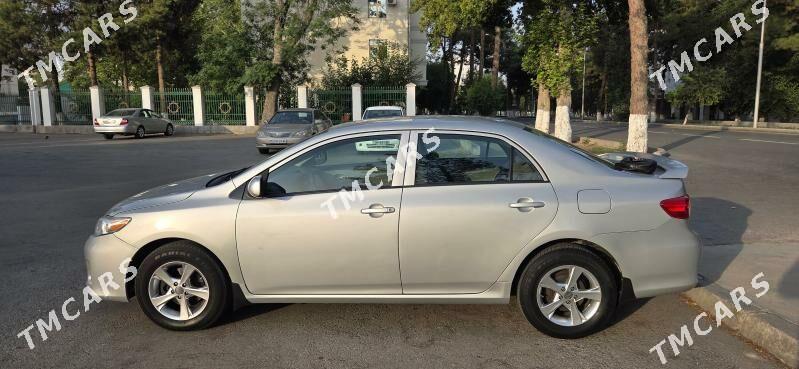 Toyota Corolla 2012 - 182 000 TMT - Кëши - img 7