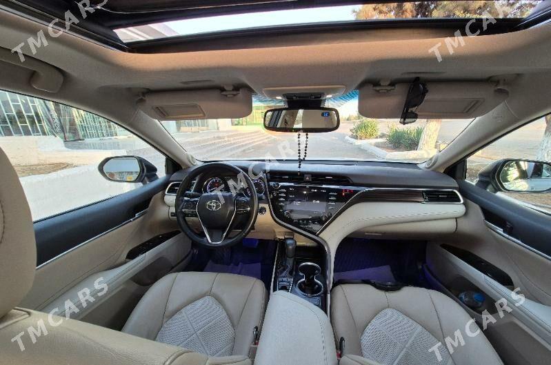 Toyota Camry 2018 - 475 000 TMT - Ашхабад - img 4