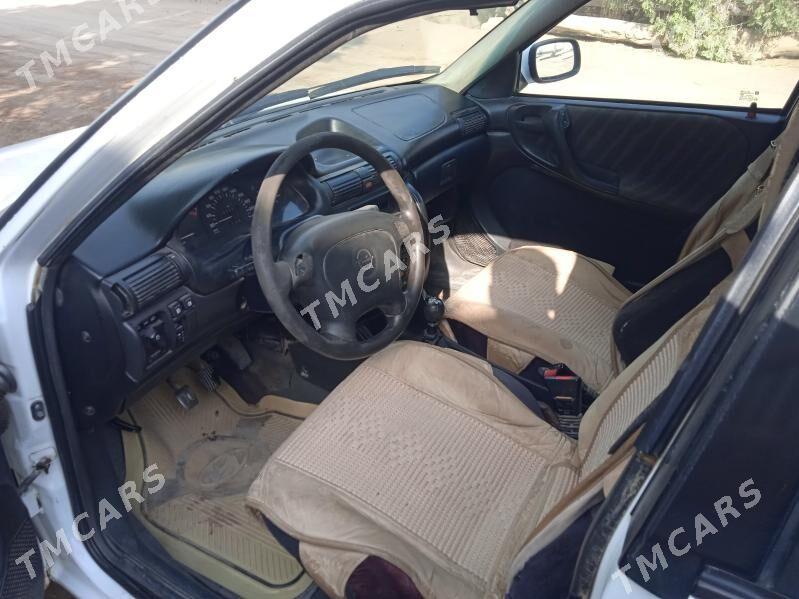 Opel Astra 1995 - 45 000 TMT - Şabat etr. - img 3