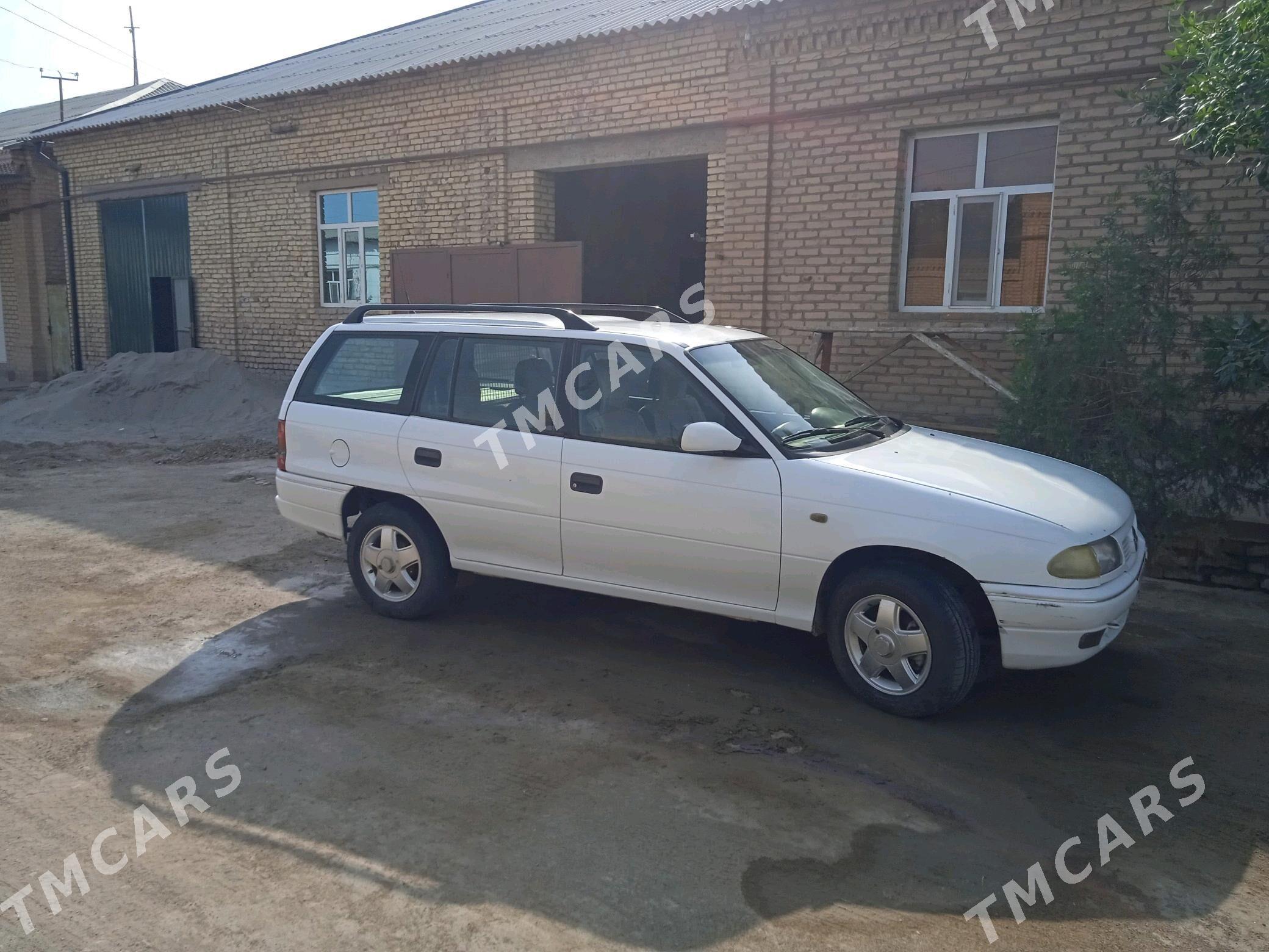Opel Astra 1995 - 45 000 TMT - Şabat etr. - img 5