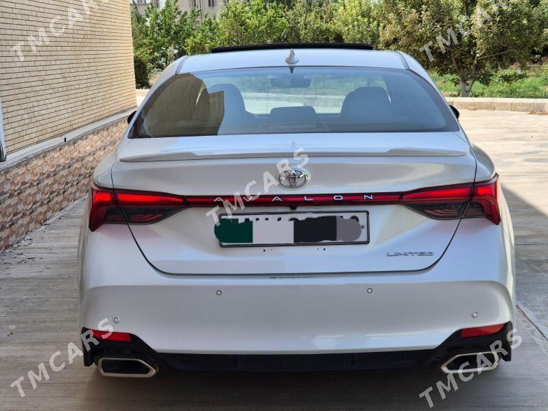 Toyota Avalon 2023 - 500 000 TMT - Бузмеин - img 5