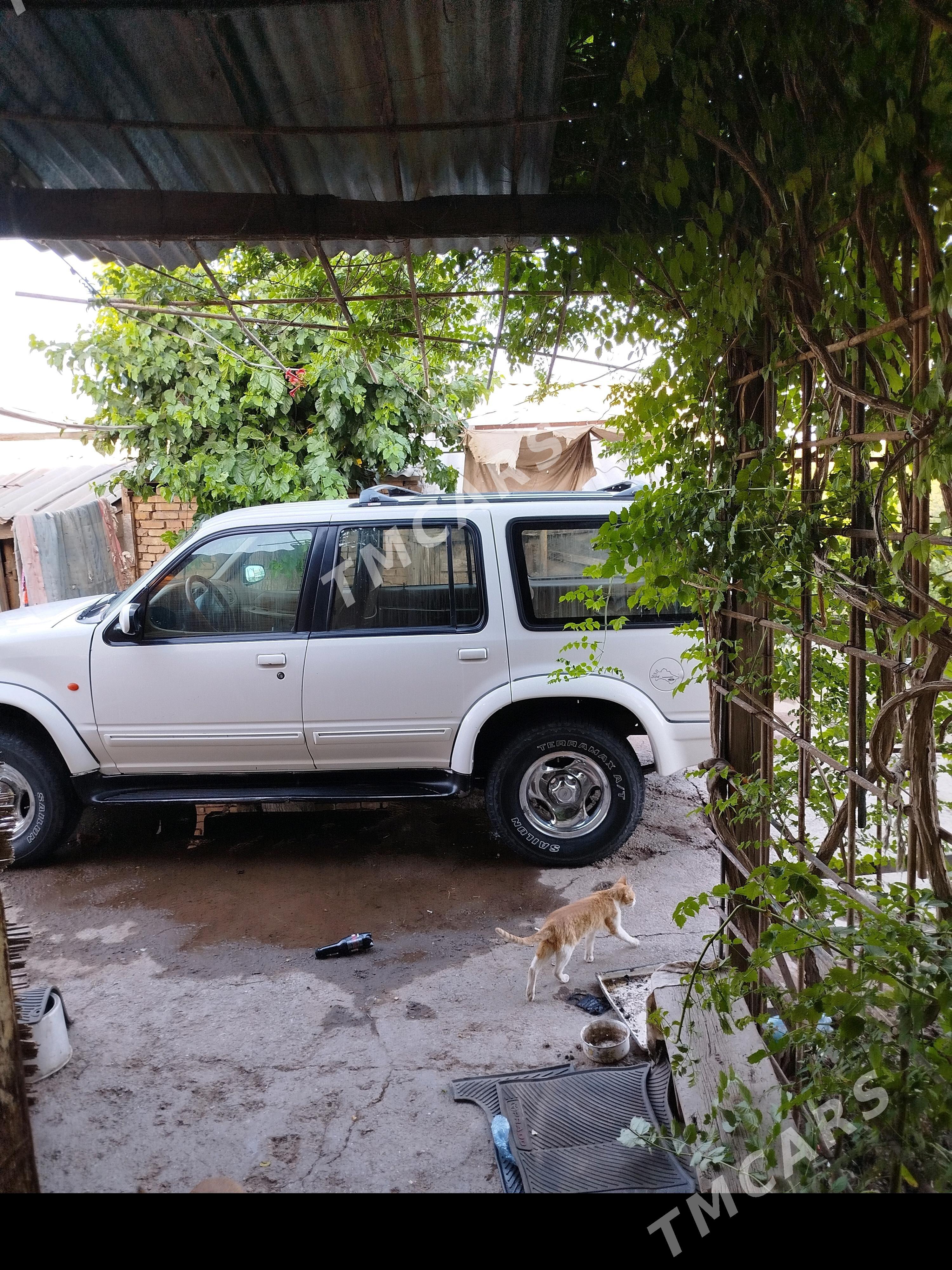 Ford Explorer 1995 - 50 000 TMT - Мары - img 4