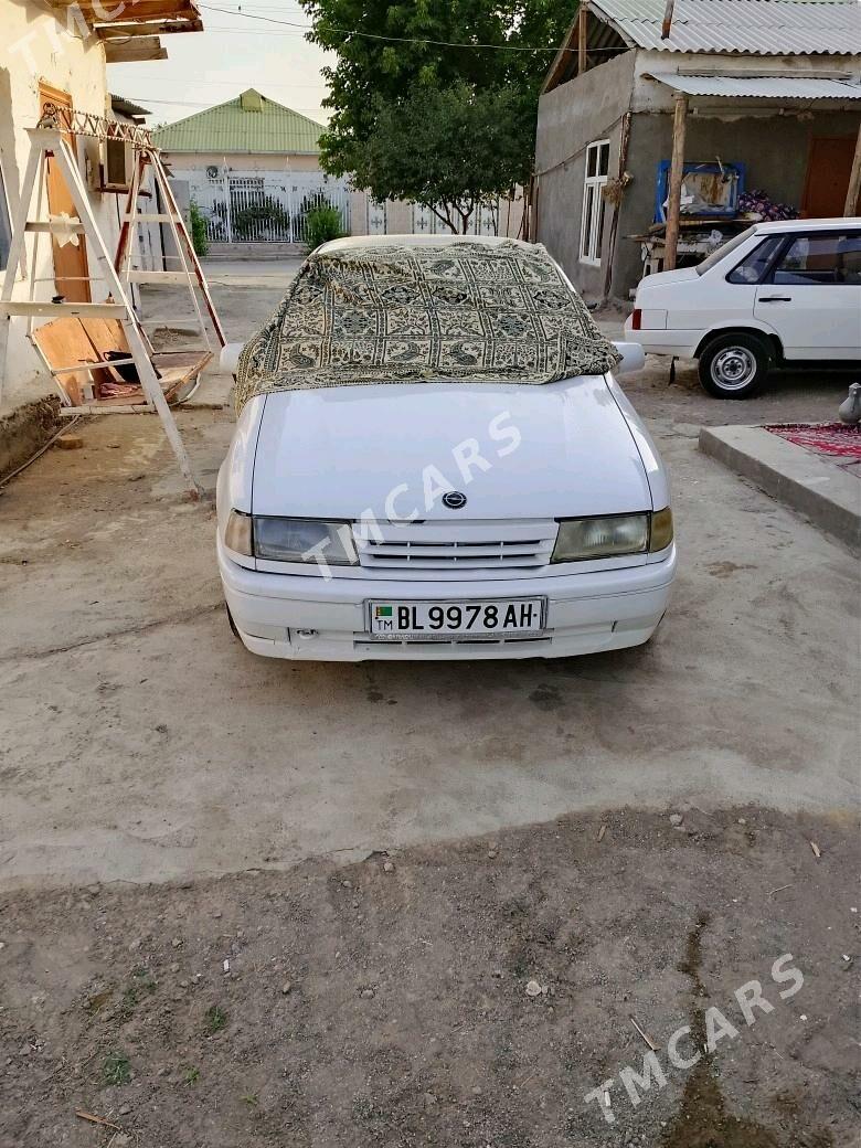 Opel Vectra 1991 - 30 000 TMT - Гёкдепе - img 1