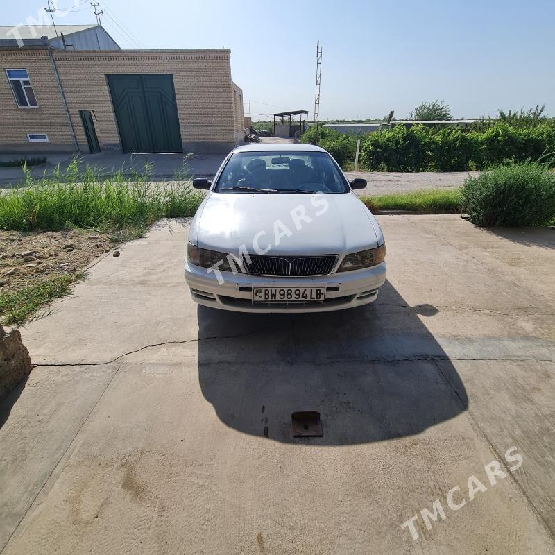 Nissan Maxima 1998 - 36 000 TMT - Чарджоу - img 2