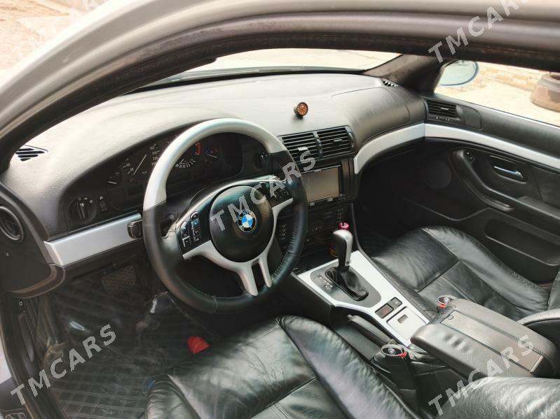 BMW E39 2001 - 125 000 TMT - Garadamak - img 4