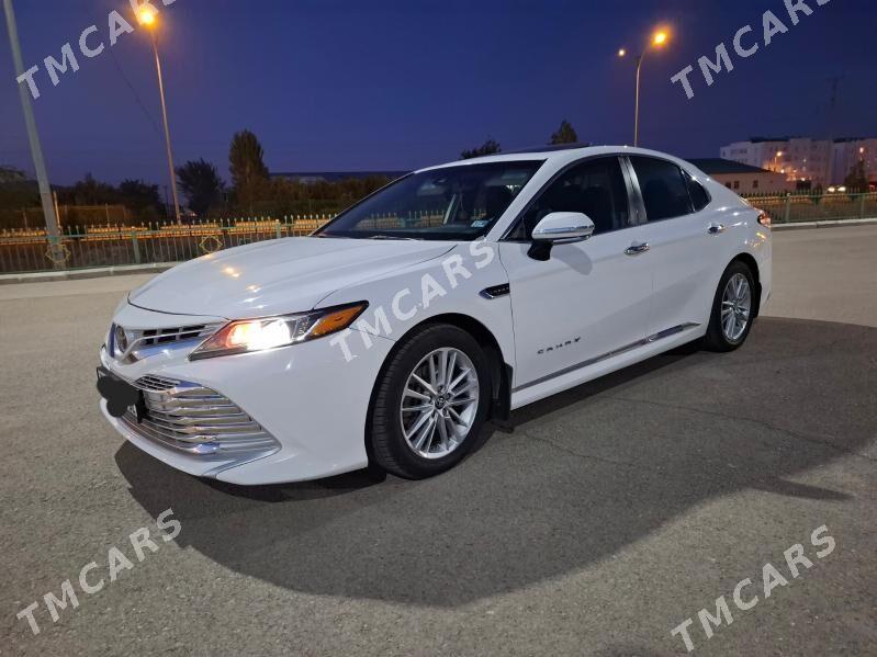 Toyota Camry 2018 - 300 000 TMT - Дашогуз - img 3
