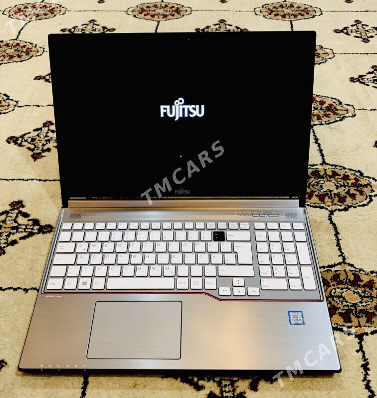 Fujitsu i3-6gen - Sakarçäge - img 2
