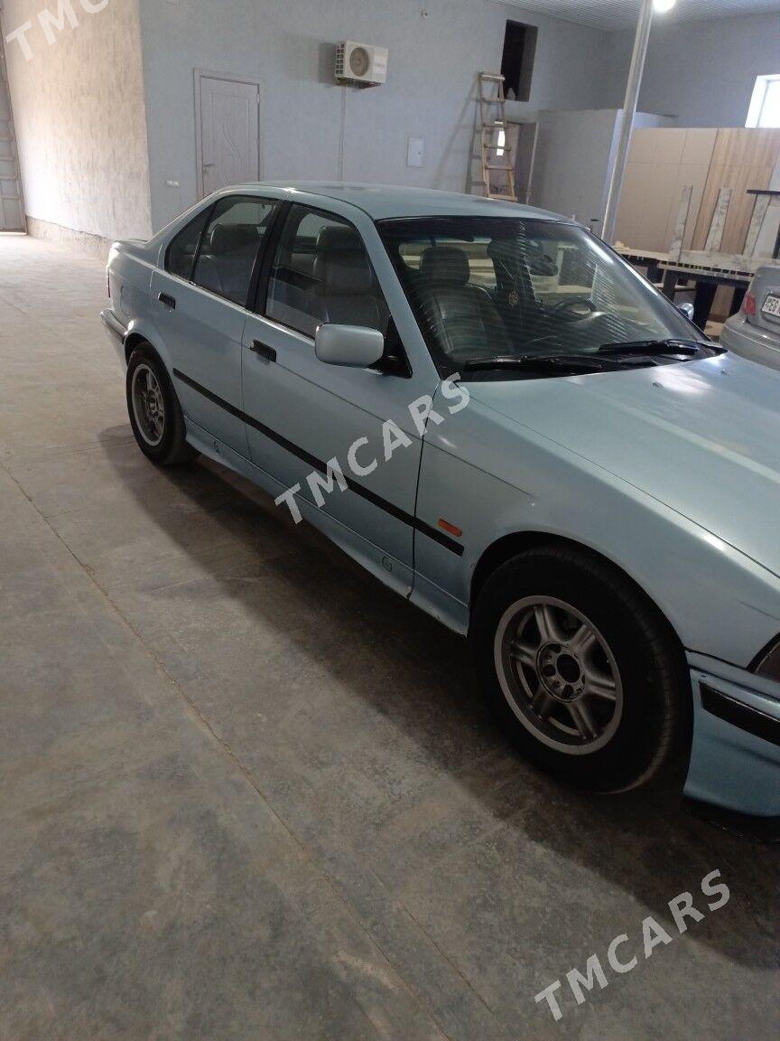 BMW 325 1992 - 40 000 TMT - Фарап - img 3