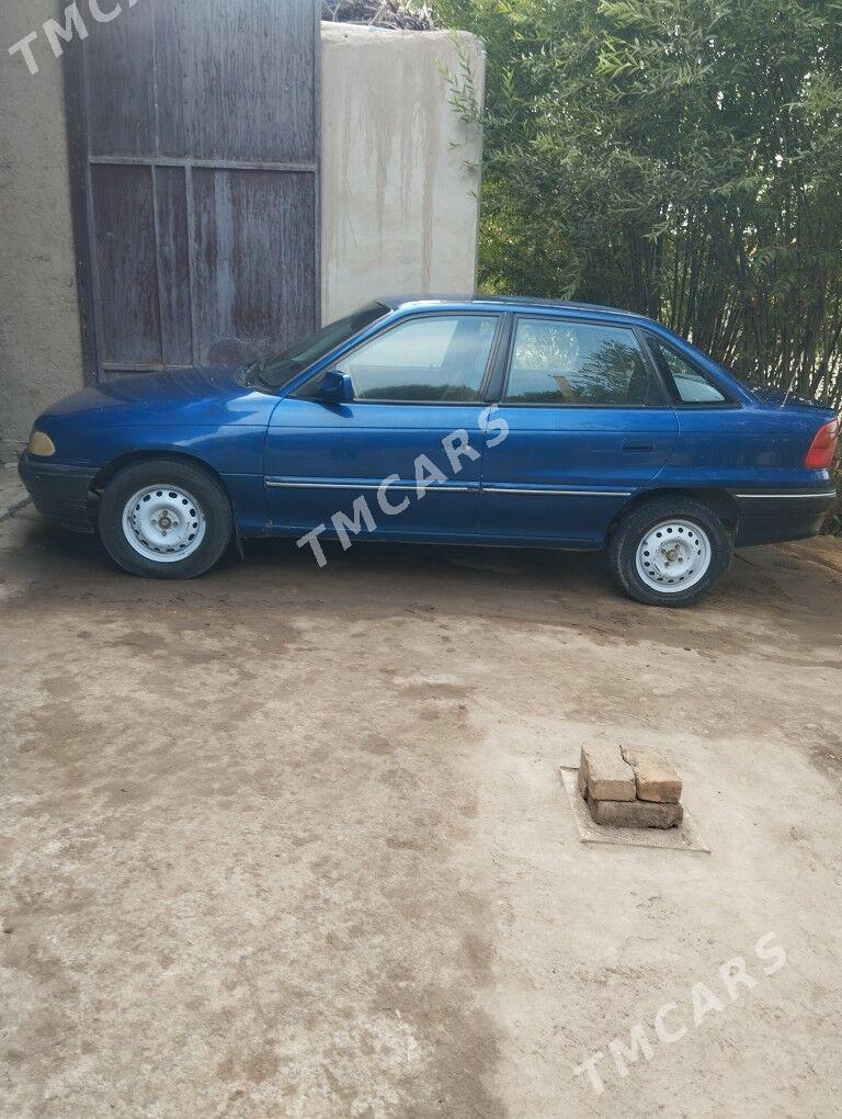 Opel Astra 1994 - 35 000 TMT - Гурбансолтан Едже - img 7