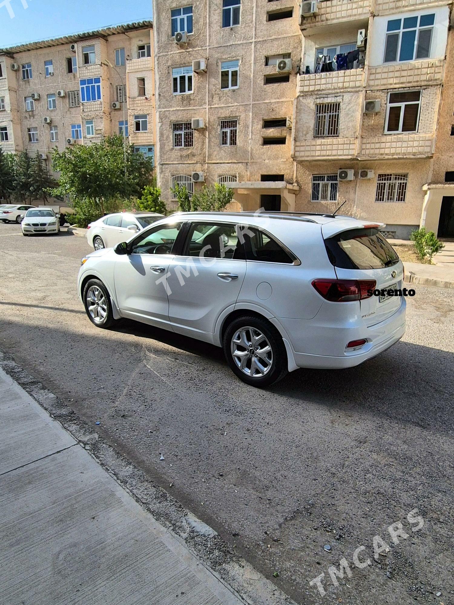 Kia Sorento 2019 - 340 000 TMT - Aşgabat - img 2