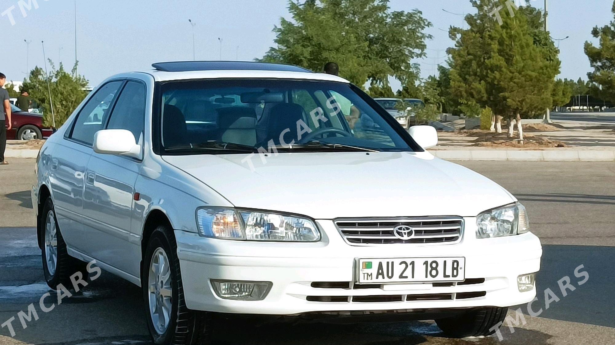 Toyota Camry 2001 - 160 000 TMT - Туркменабат - img 1