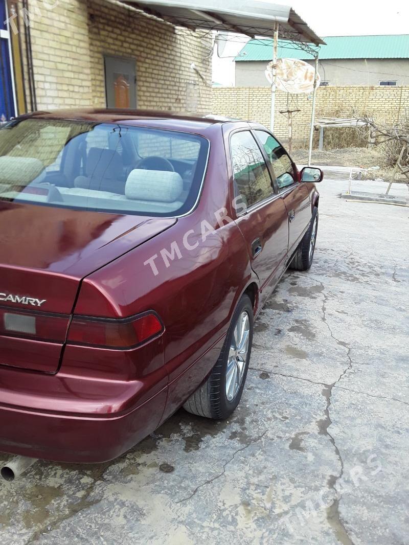 Toyota Camry 1999 - 90 000 TMT - Туркменабат - img 8