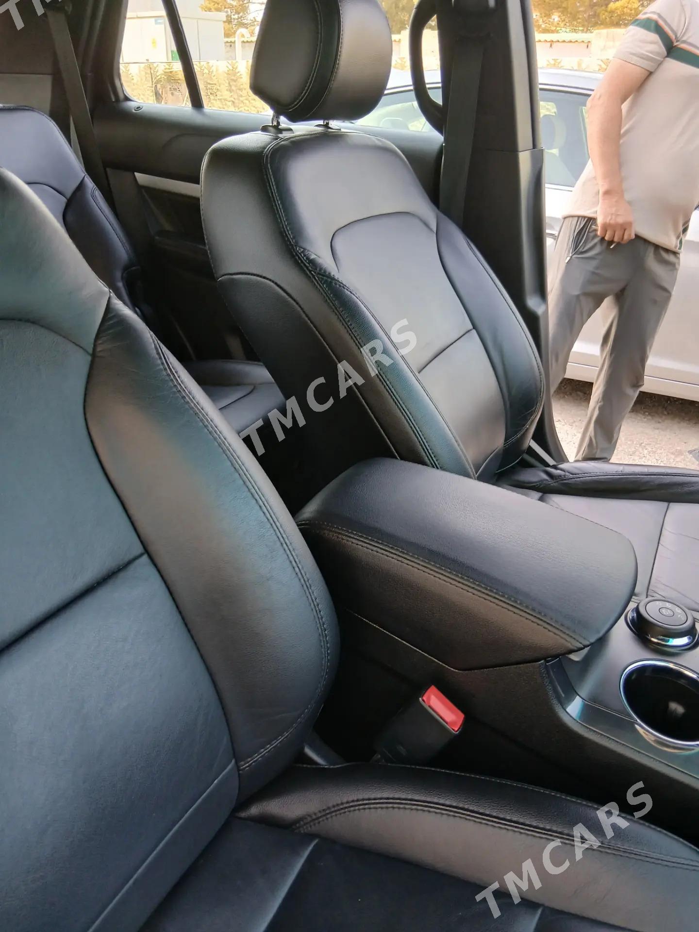 Ford Explorer 2016 - 270 000 TMT - Туркменабат - img 5