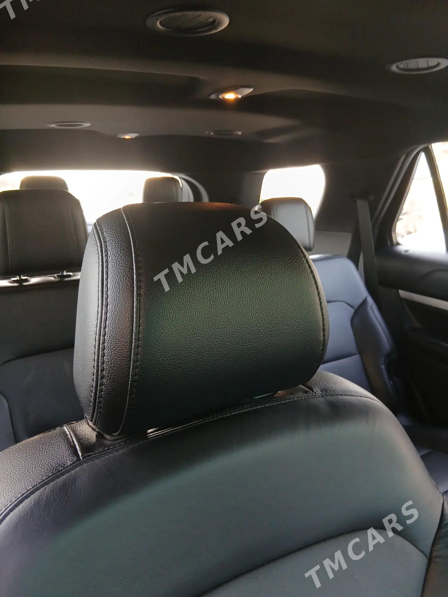 Ford Explorer 2016 - 270 000 TMT - Туркменабат - img 1