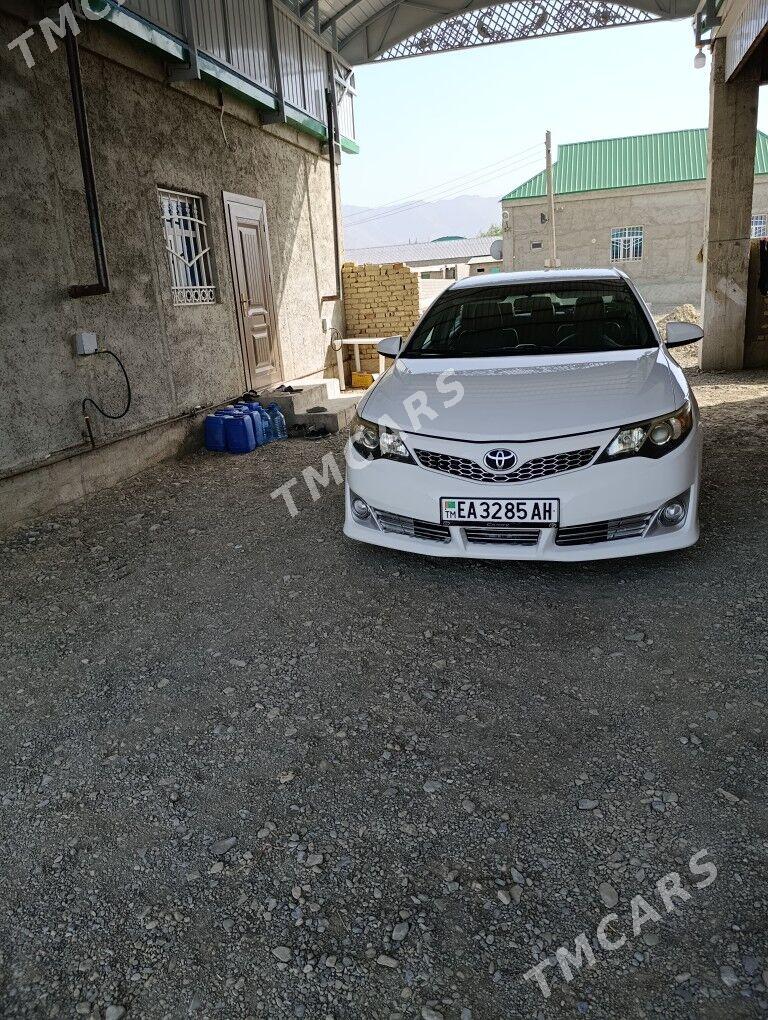 Toyota Camry 2012 - 195 000 TMT - Bäherden - img 3