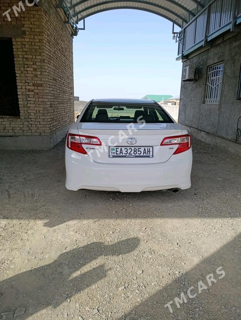 Toyota Camry 2012 - 195 000 TMT - Bäherden - img 5