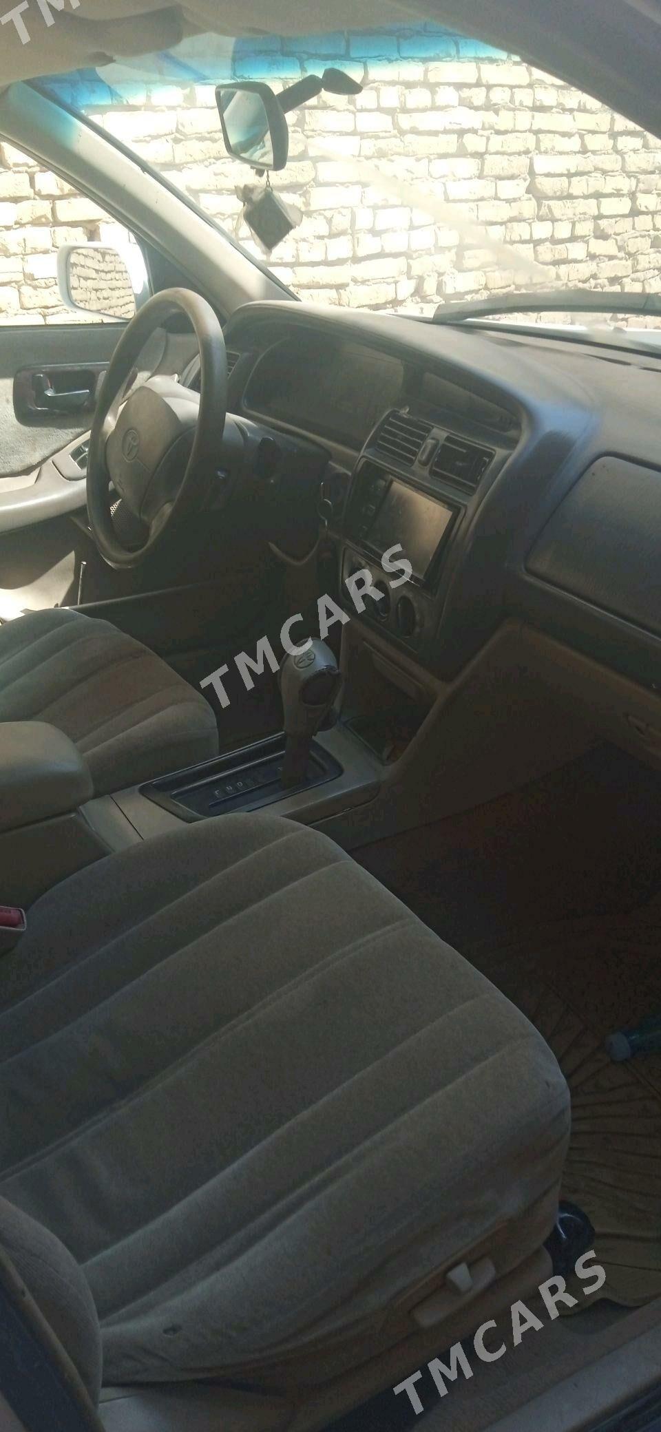 Toyota Avalon 1999 - 115 000 TMT - Baýramaly - img 3
