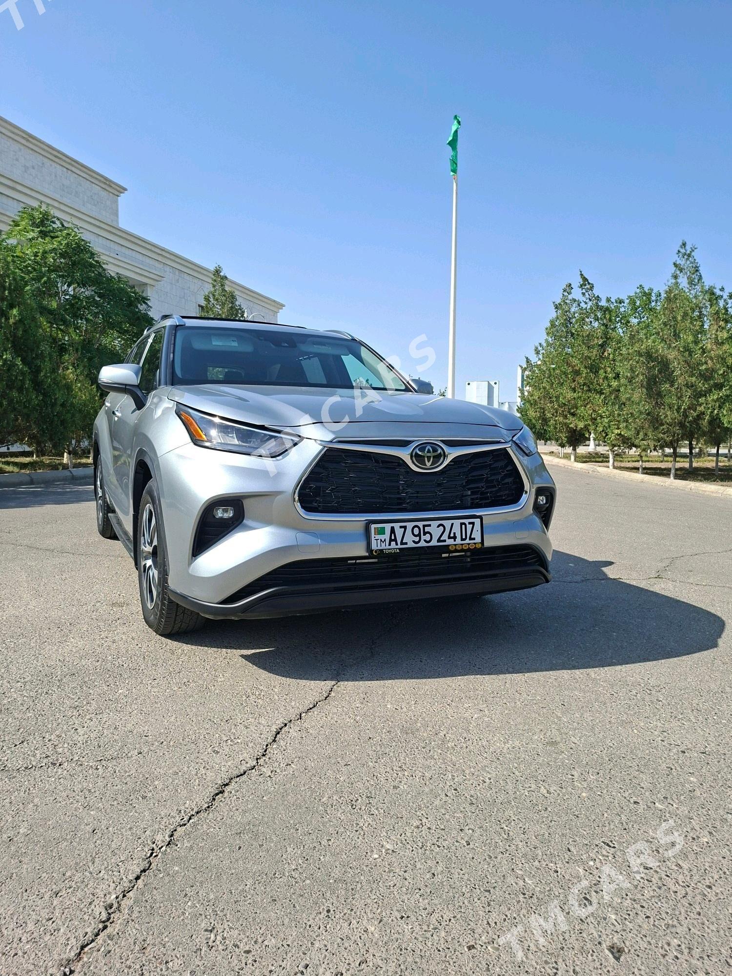 Toyota Highlander 2020 - 530 000 TMT - Дашогуз - img 4