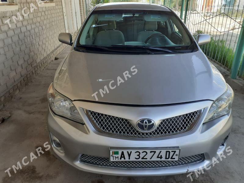 Toyota Corolla 2010 - 138 000 TMT - Дашогуз - img 8
