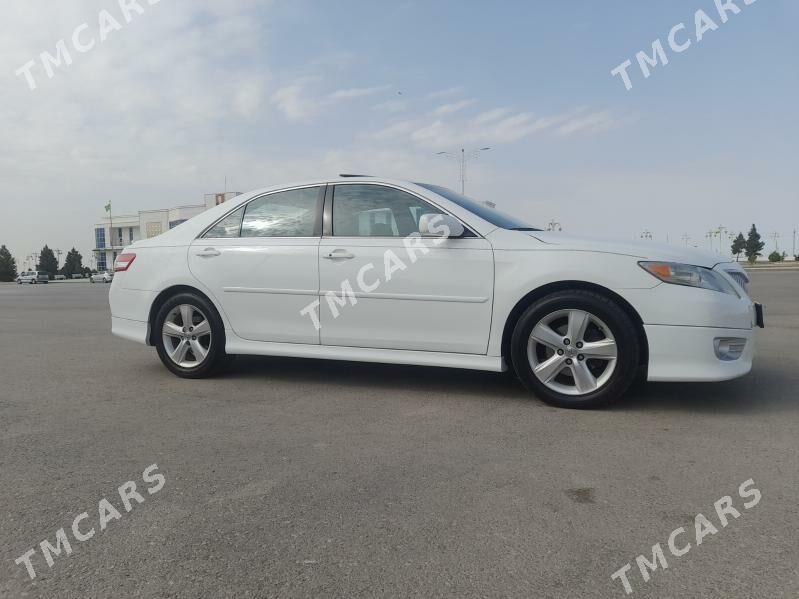 Toyota Camry 2011 - 220 000 TMT - Балканабат - img 3