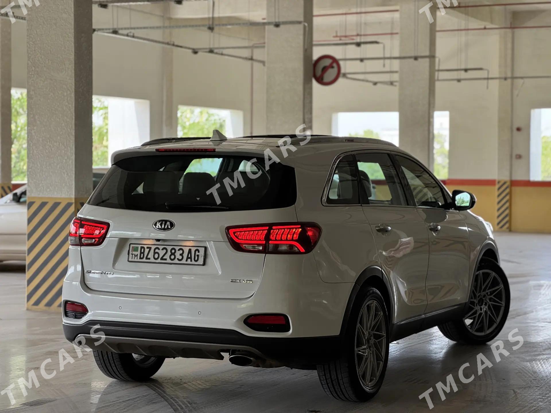 Kia Sorento 2018 - 340 000 TMT - Aşgabat - img 5