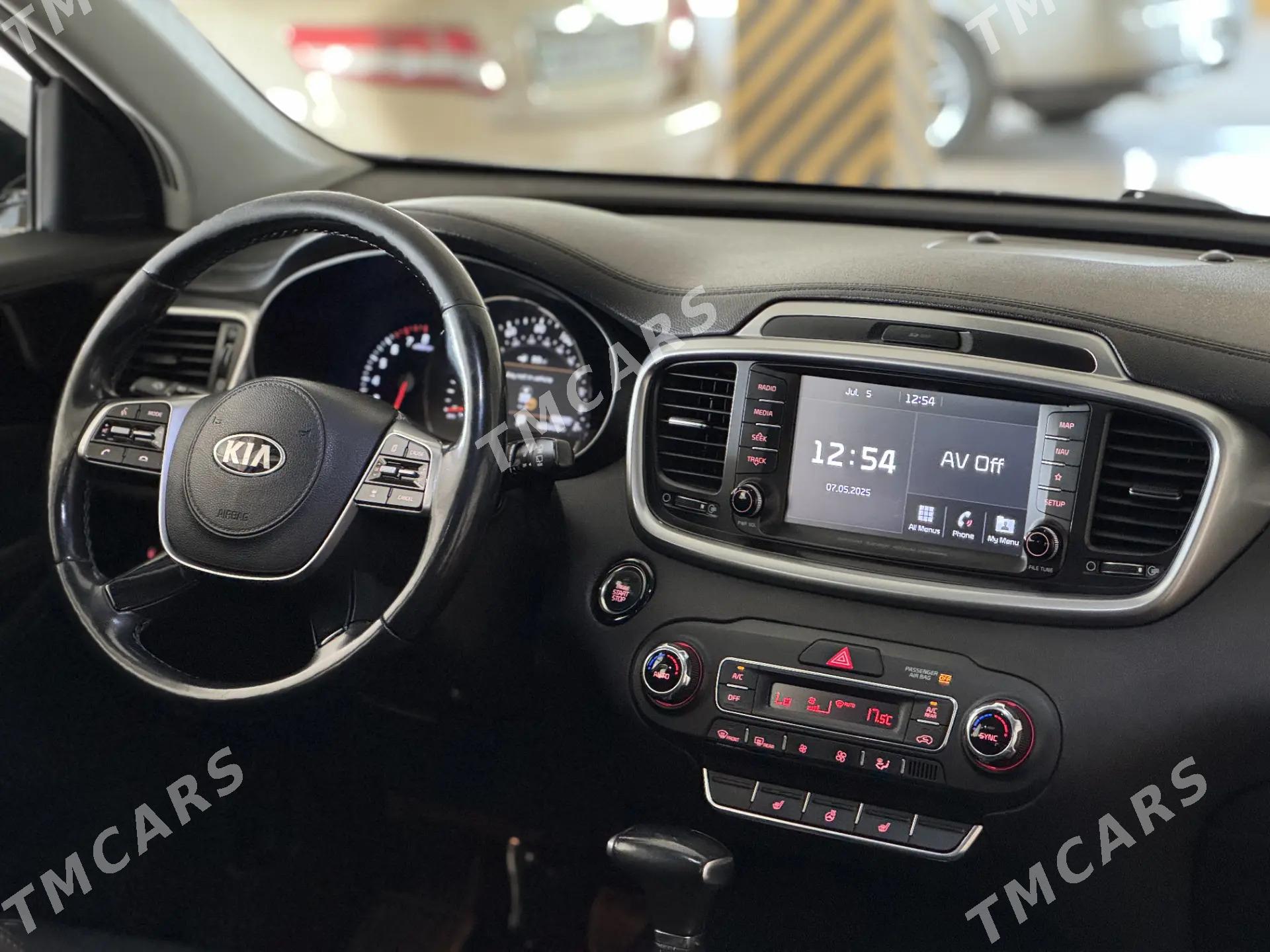 Kia Sorento 2018 - 340 000 TMT - Aşgabat - img 8