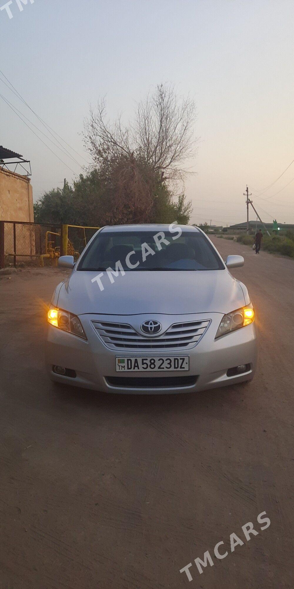 Toyota Camry 2008 - 152 000 TMT - Дашогуз - img 1