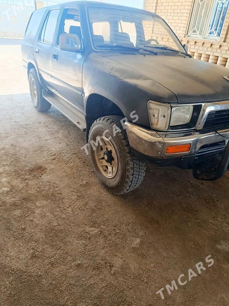 Toyota Hilux 1998 - 35 000 TMT - Мары - img 2
