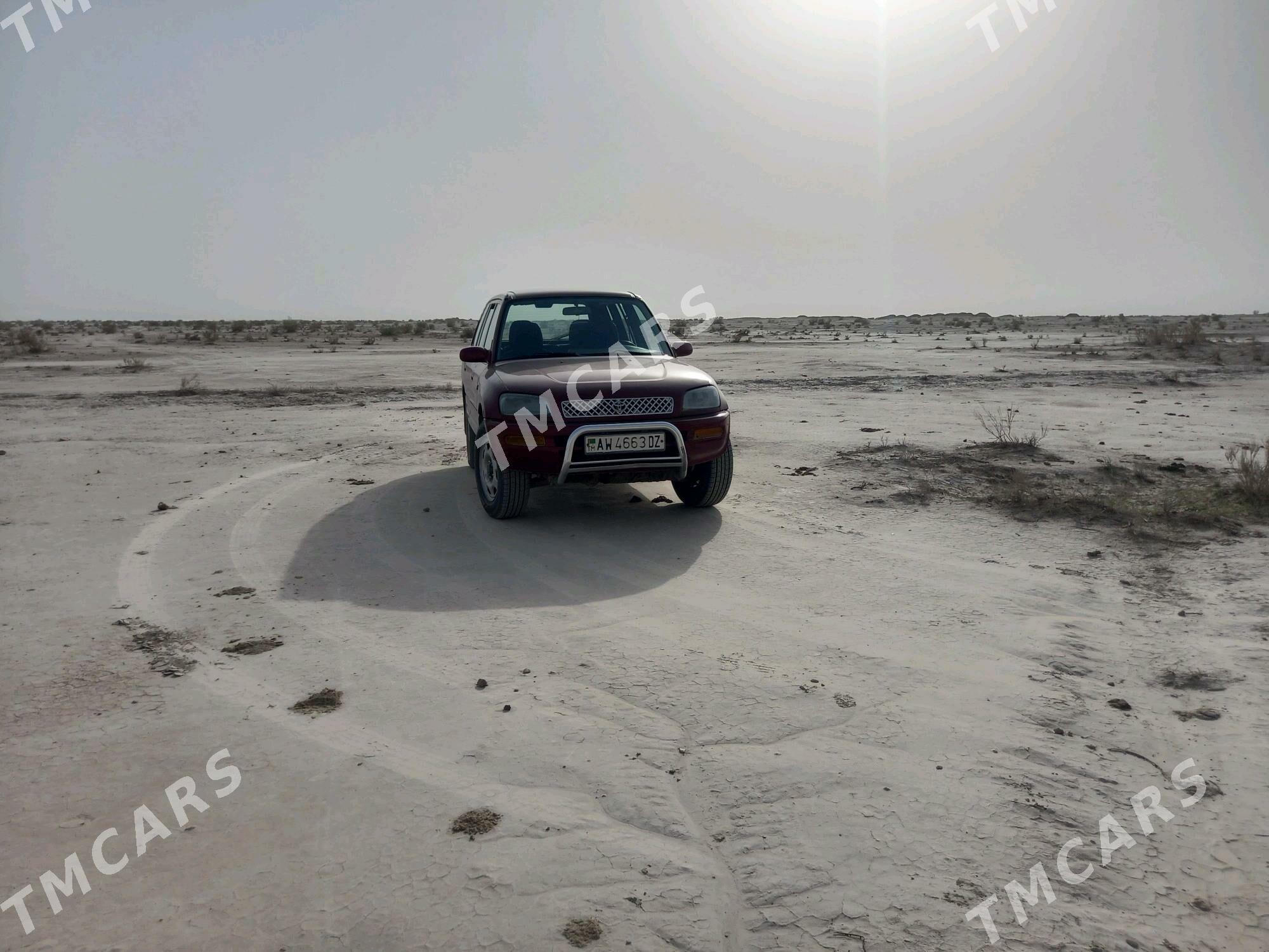Toyota RAV4 1995 - 95 000 TMT - Türkmenbaşy etr. - img 1