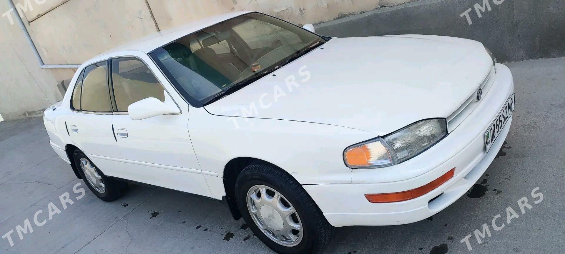 Toyota Camry 1993 - 76 000 TMT - Mary - img 3