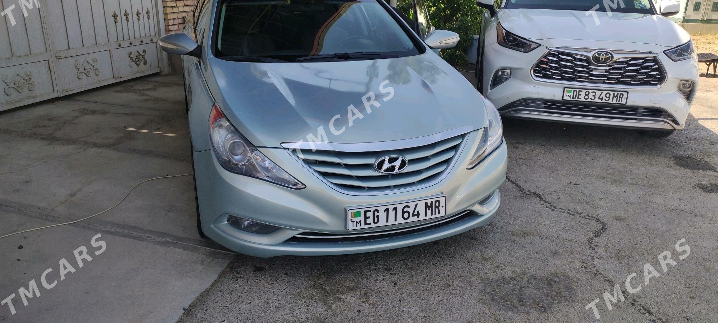Hyundai Sonata 2011 - 150 000 TMT - Мары - img 3