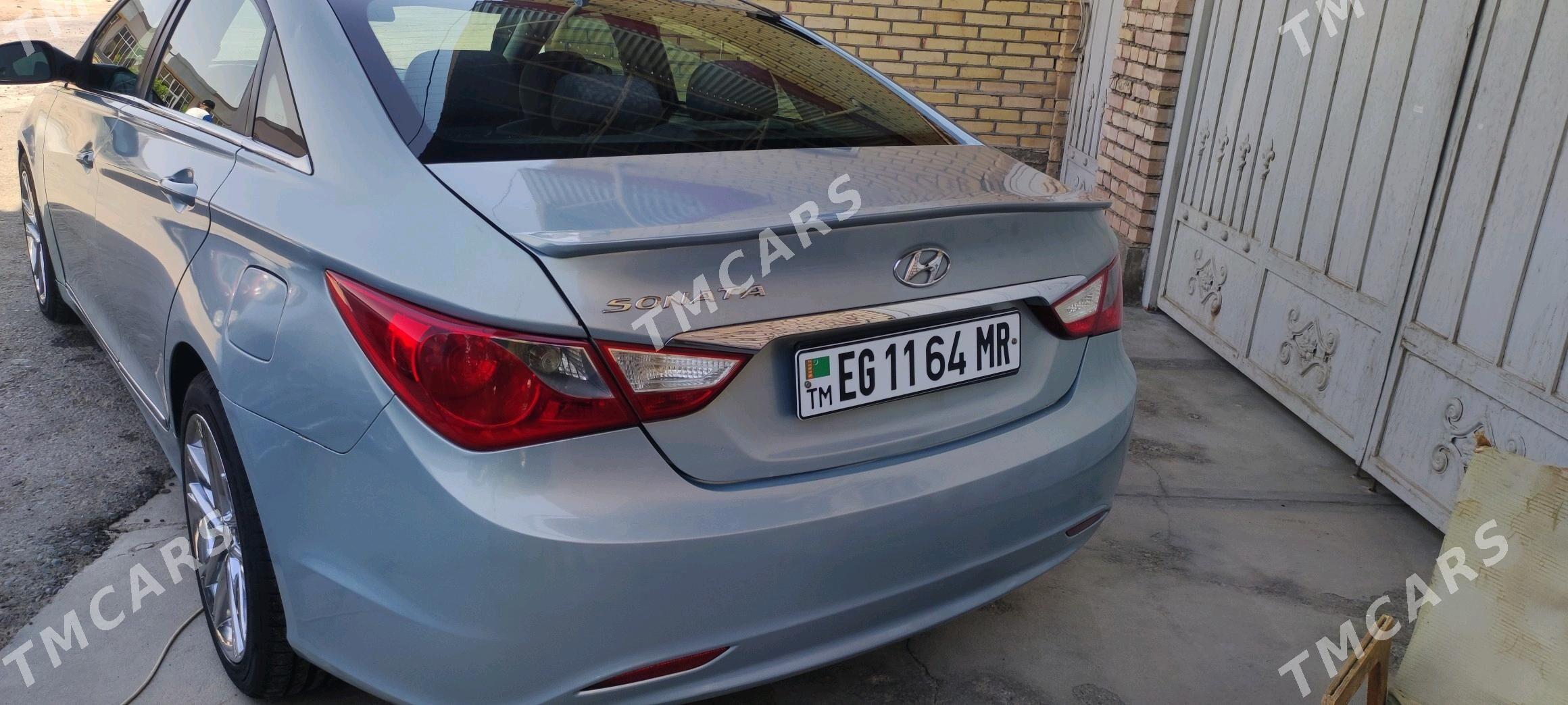 Hyundai Sonata 2011 - 150 000 TMT - Мары - img 4
