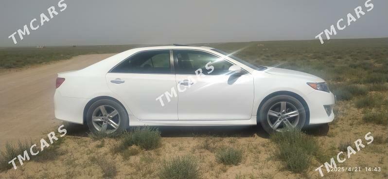 Toyota Camry 2013 - 210 000 TMT - Türkmenbaşy - img 4