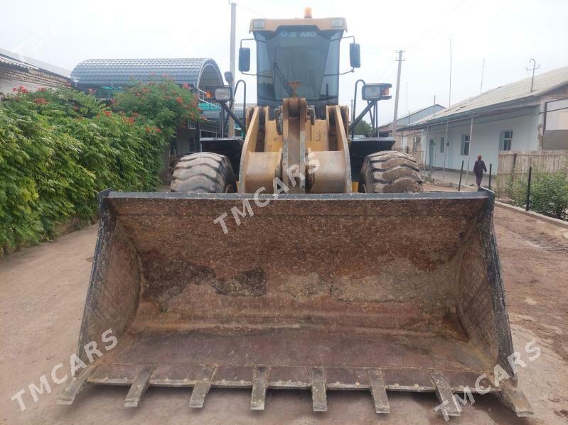 XCMG LW500F 2013 - 420 000 TMT - Дашогуз - img 3