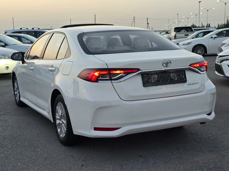 Toyota Corolla 2021 - 310 000 TMT - Ашхабад - img 2