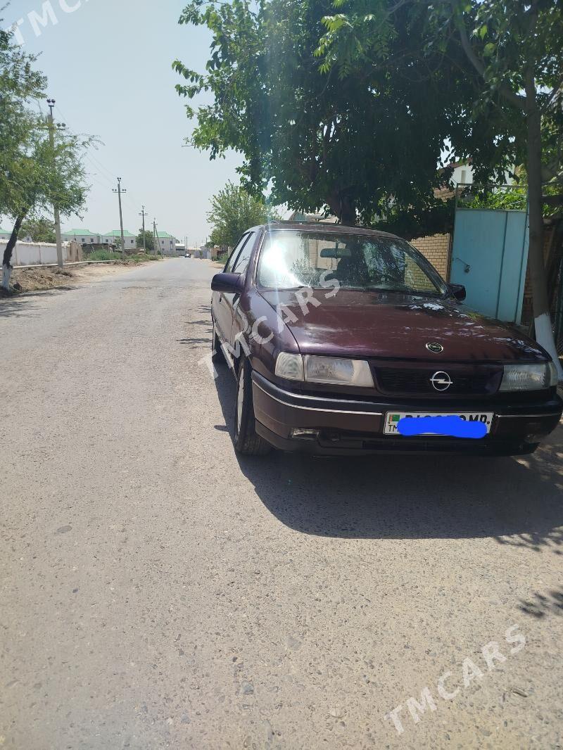 Opel Vectra 1995 - 30 000 TMT - Murgap - img 1