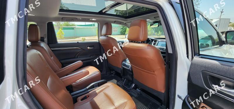 Toyota Highlander 2018 - 550 000 TMT - Aşgabat - img 7