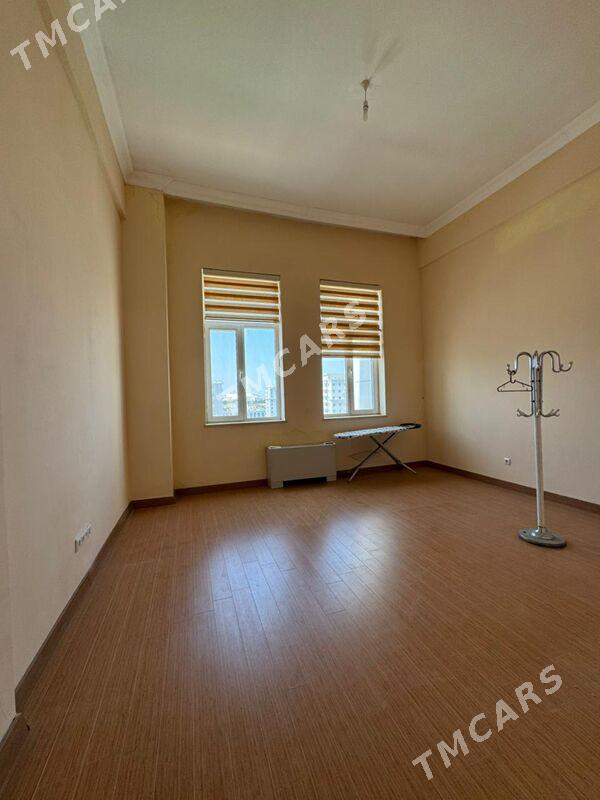 14Tapgyr 11etaz 5kom 240m2 - Aşgabat - img 5
