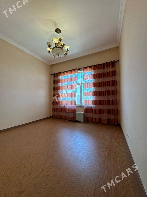 14Tapgyr 11etaz 5kom 240m2 - Aşgabat - img 6