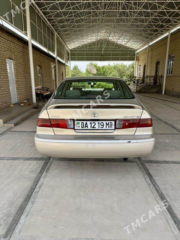 Toyota Camry 2000 - 133 000 TMT - Мары - img 7